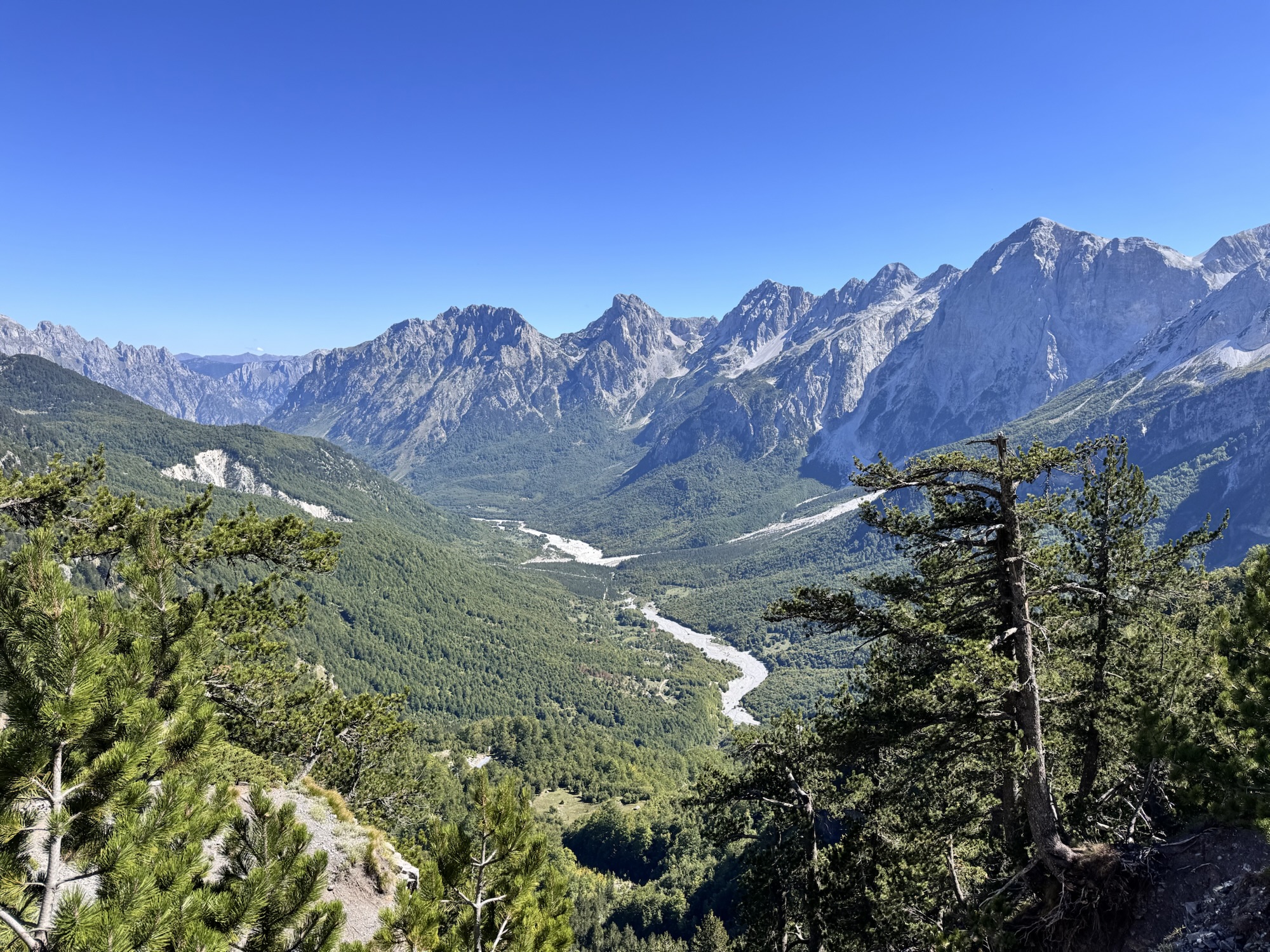 Valbona nach Theth – Die spektakulärste Wanderung Albaniens